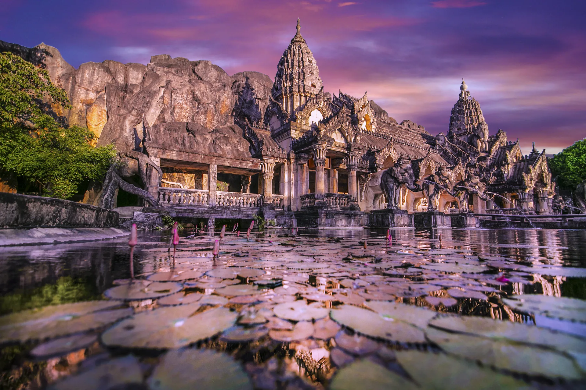 Phuket FantaSea — 1