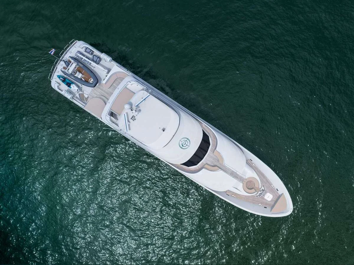 130ft Sea Bear — 2