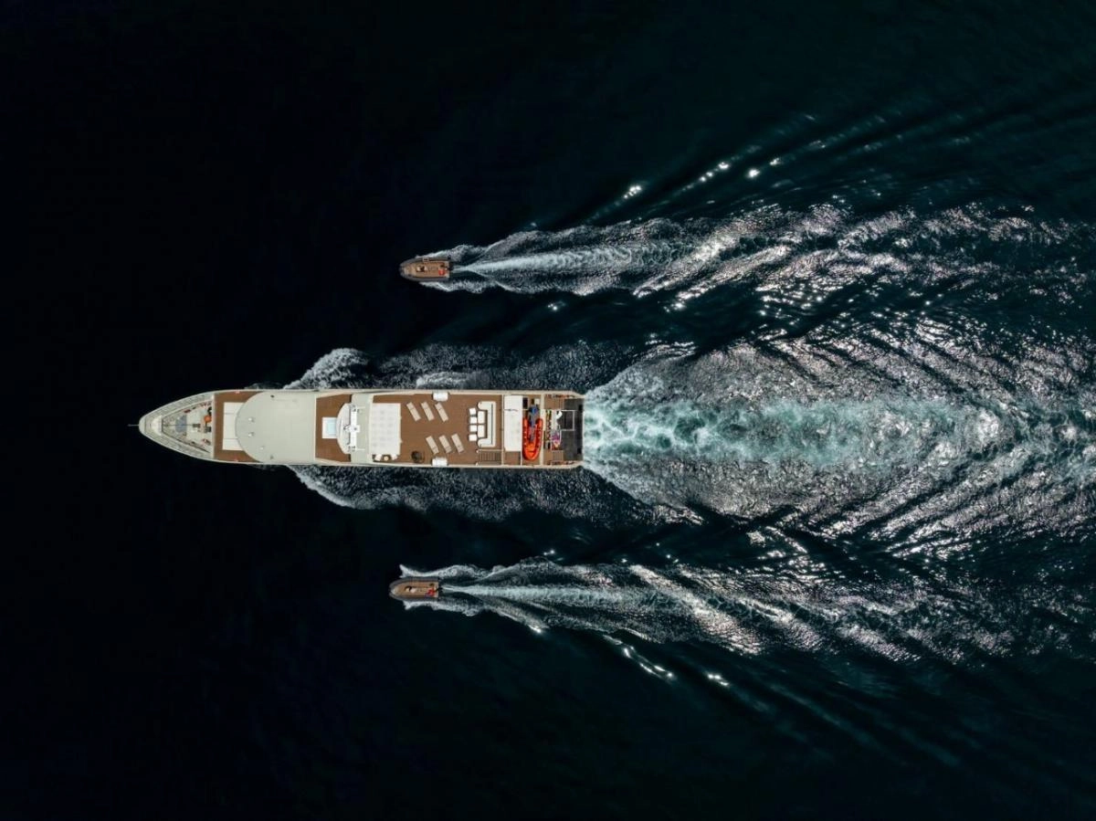 170ft Liveaboard Yacht — 1