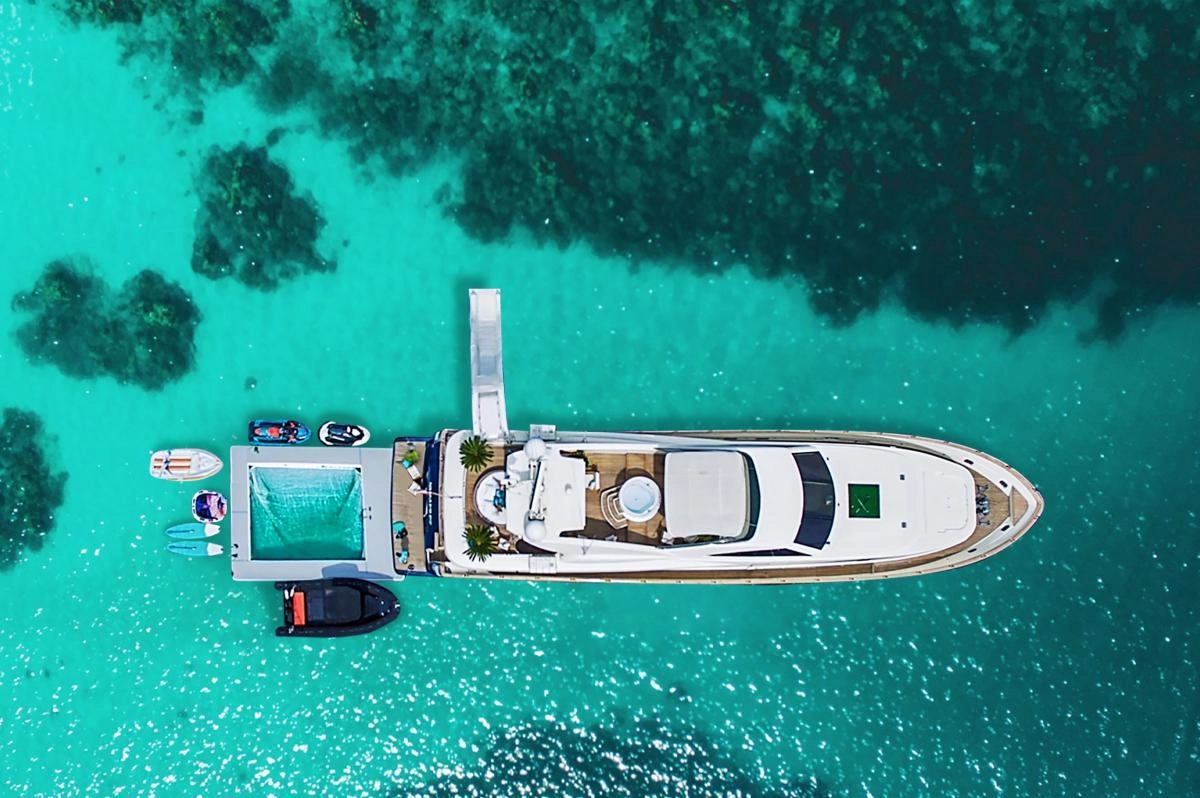 Astondoa 102ft — 1