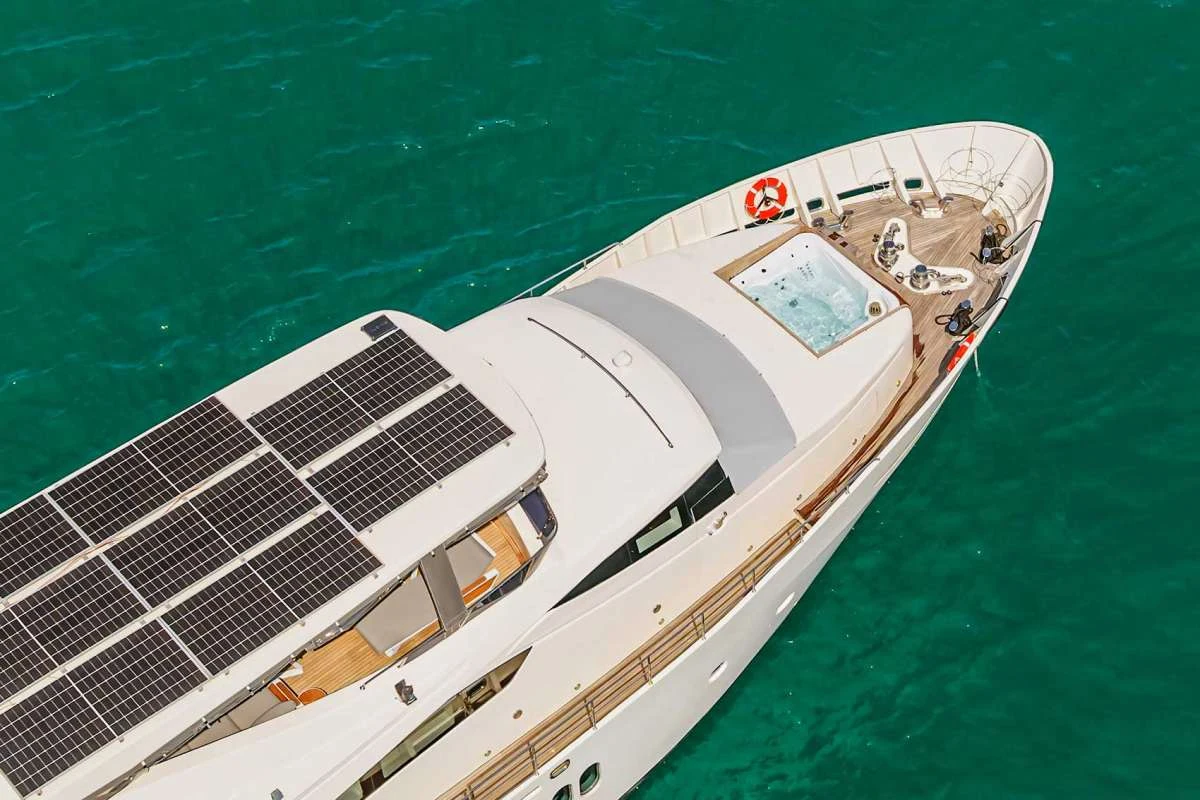 Beluga 88ft — 2