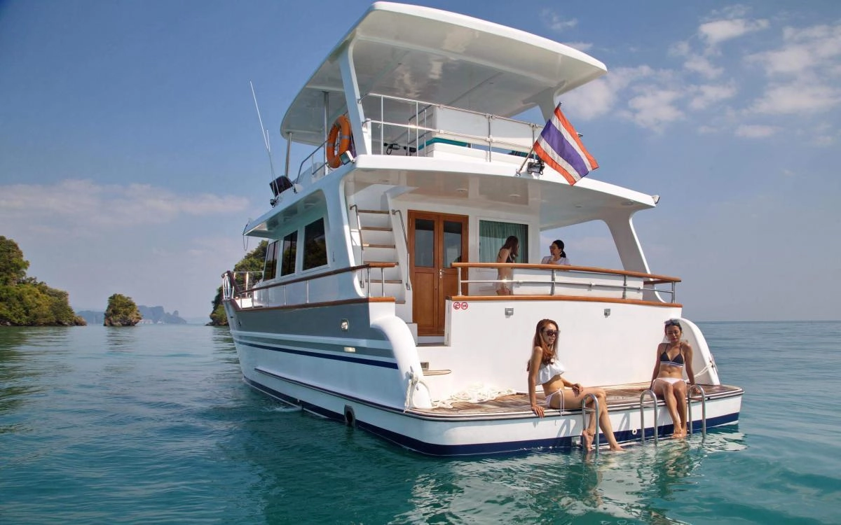 Grand Banks 53ft — 2