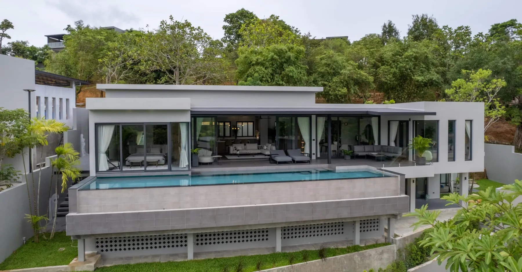 Manick Hillside Phuket