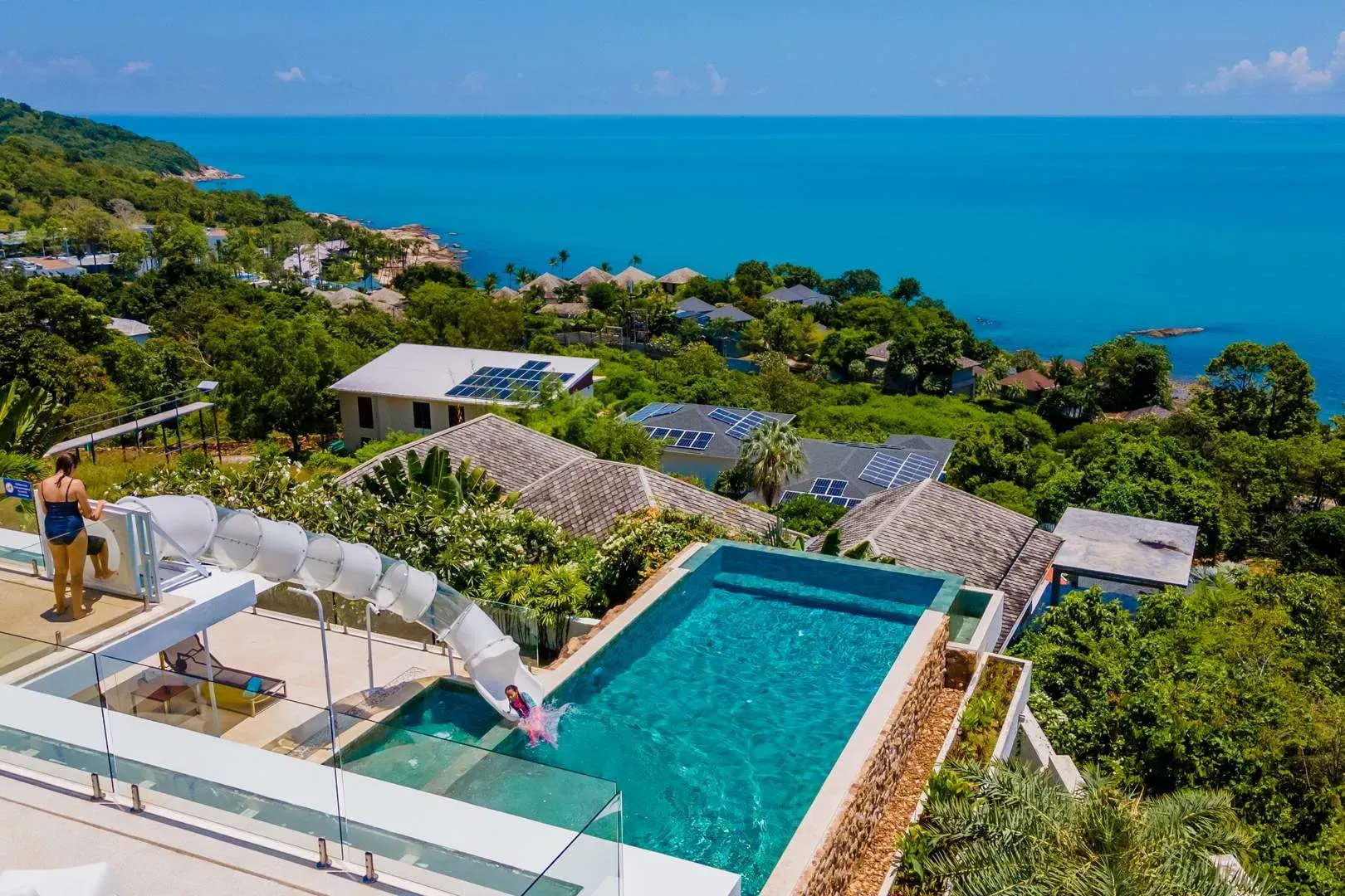 Самуи, Банг По card